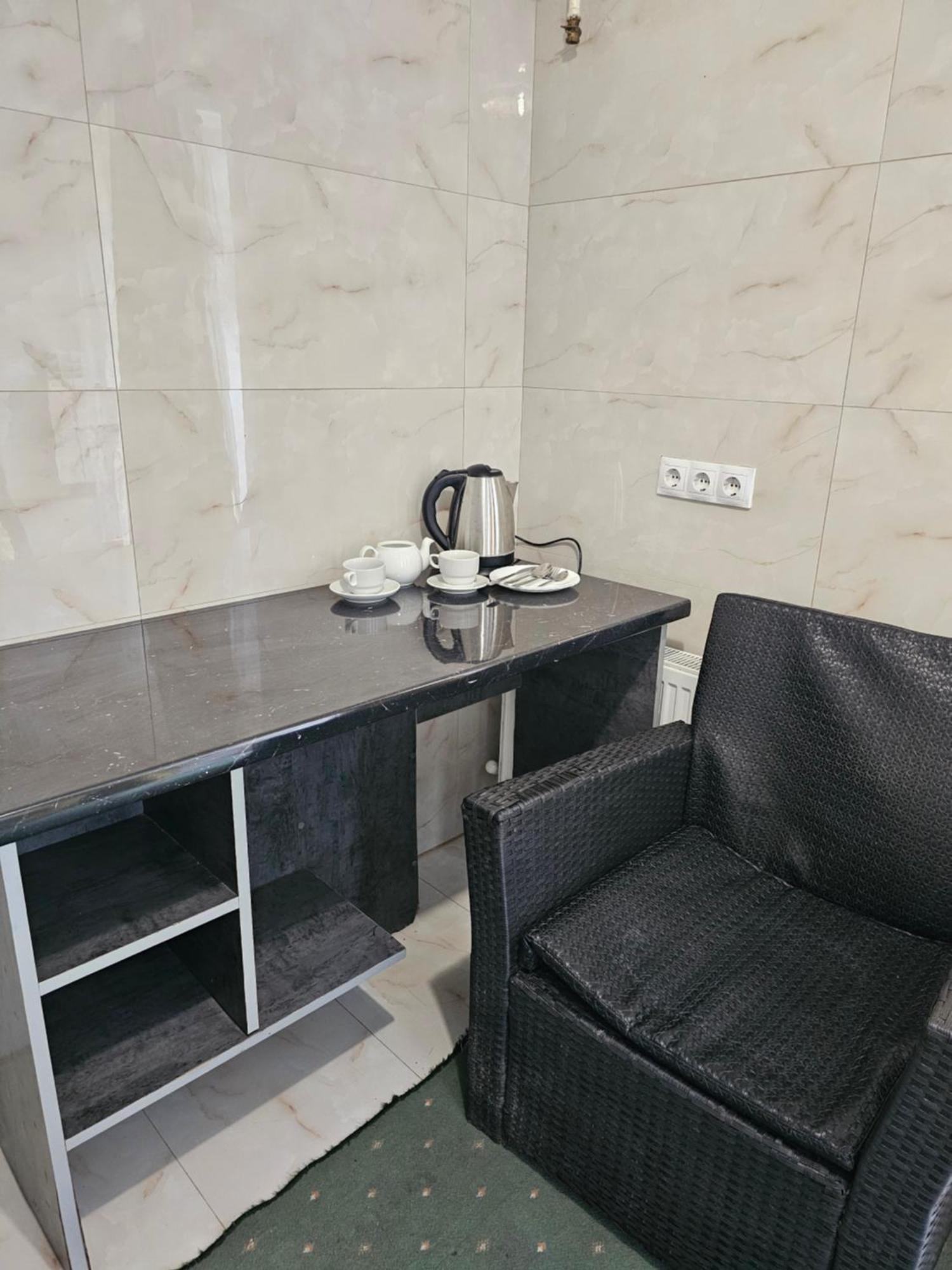 Centralgreen Studio Chişinau Exteriör bild